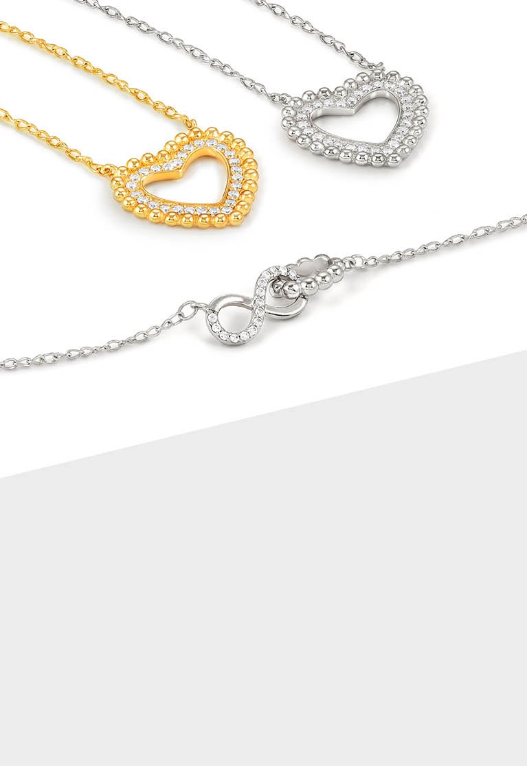 CHIC AND CHARM