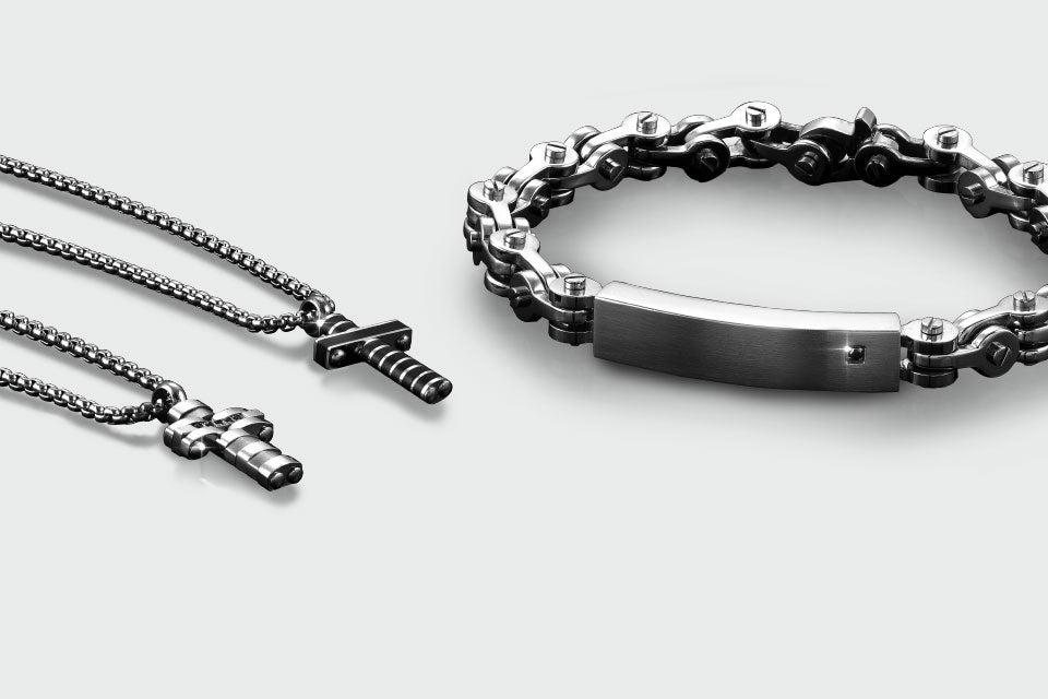 COLLECTION<br>STRONG