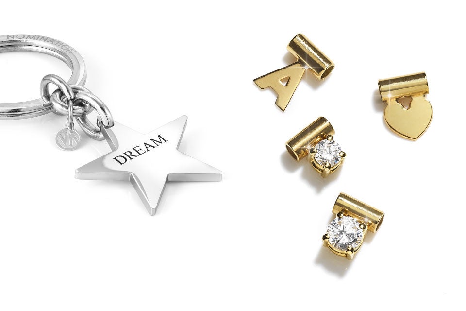 <strong>ACCESSORIES</strong>