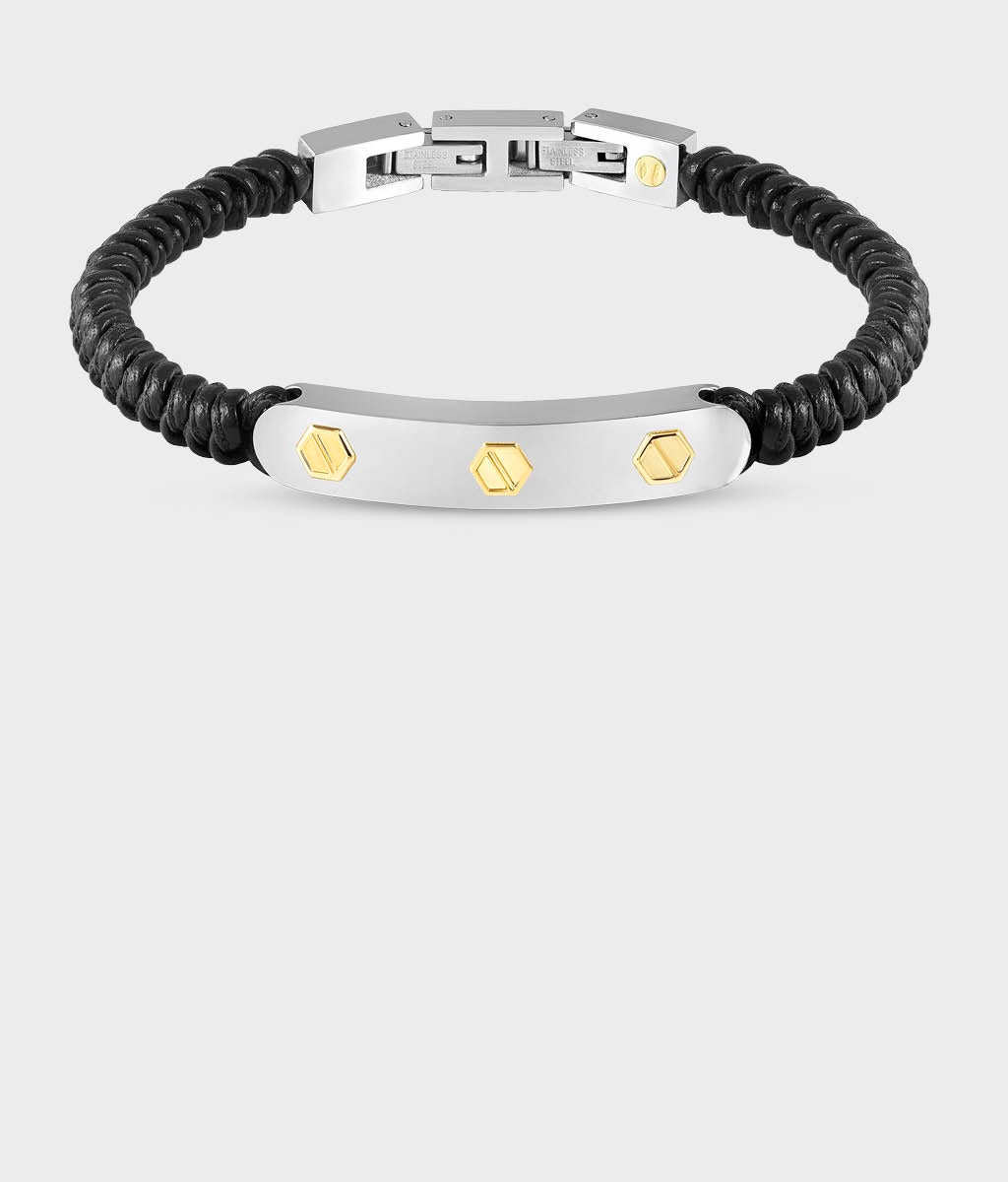 <strong>REFINED<br>COLLECTION</strong>