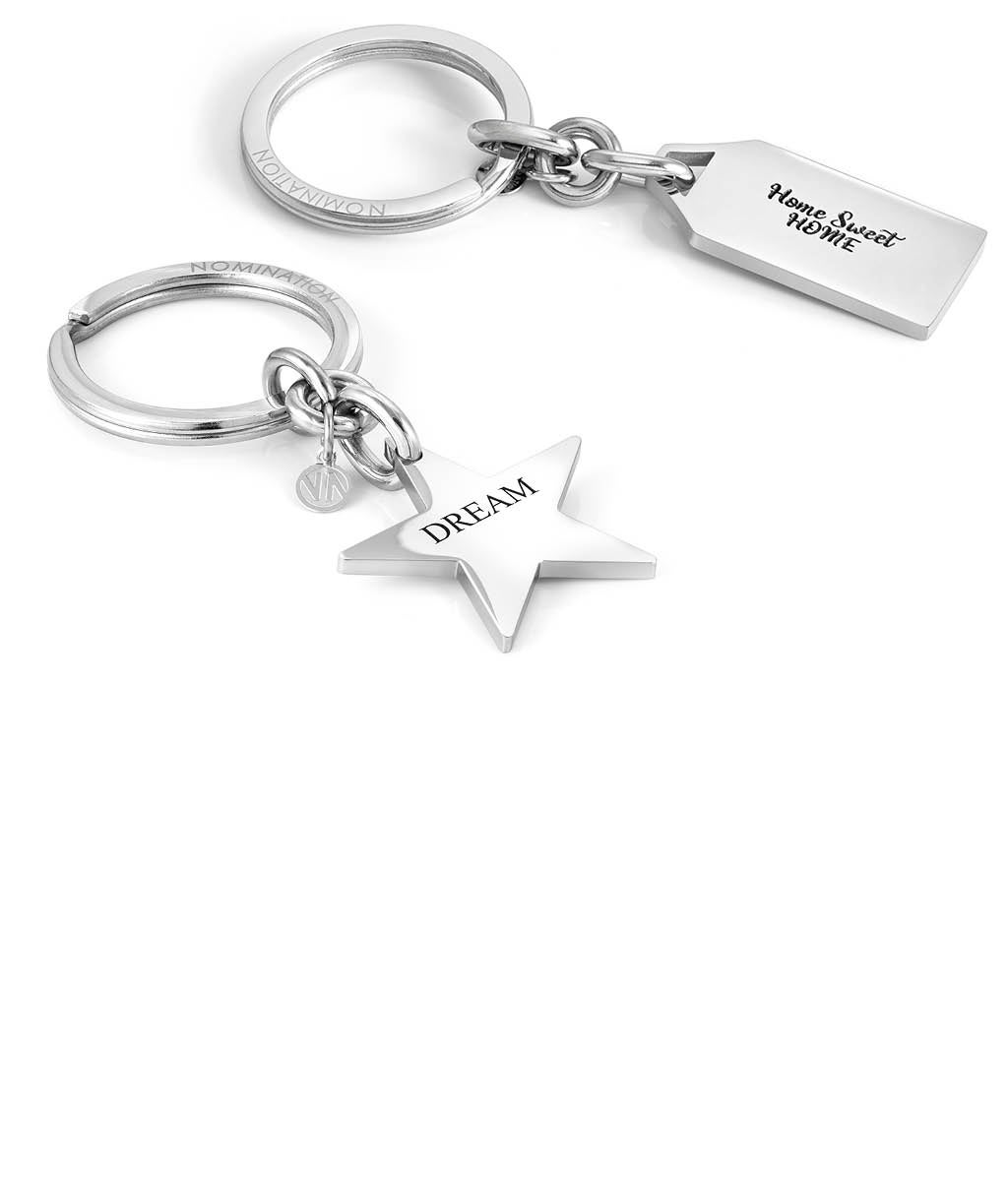 <strong>ACCESSORIES</strong>