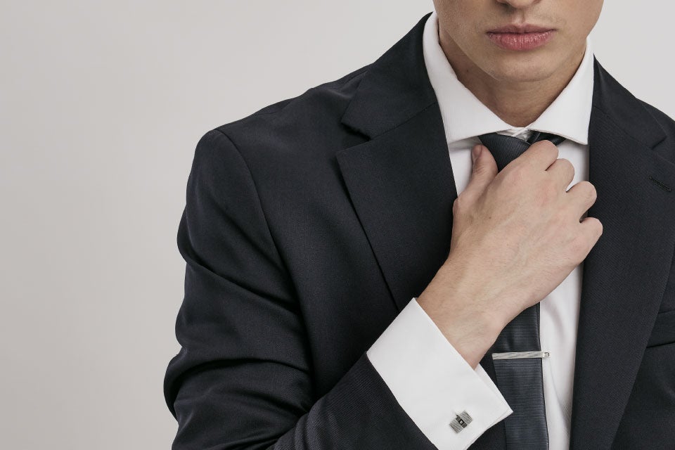 <strong>ACCESSORIES</strong>