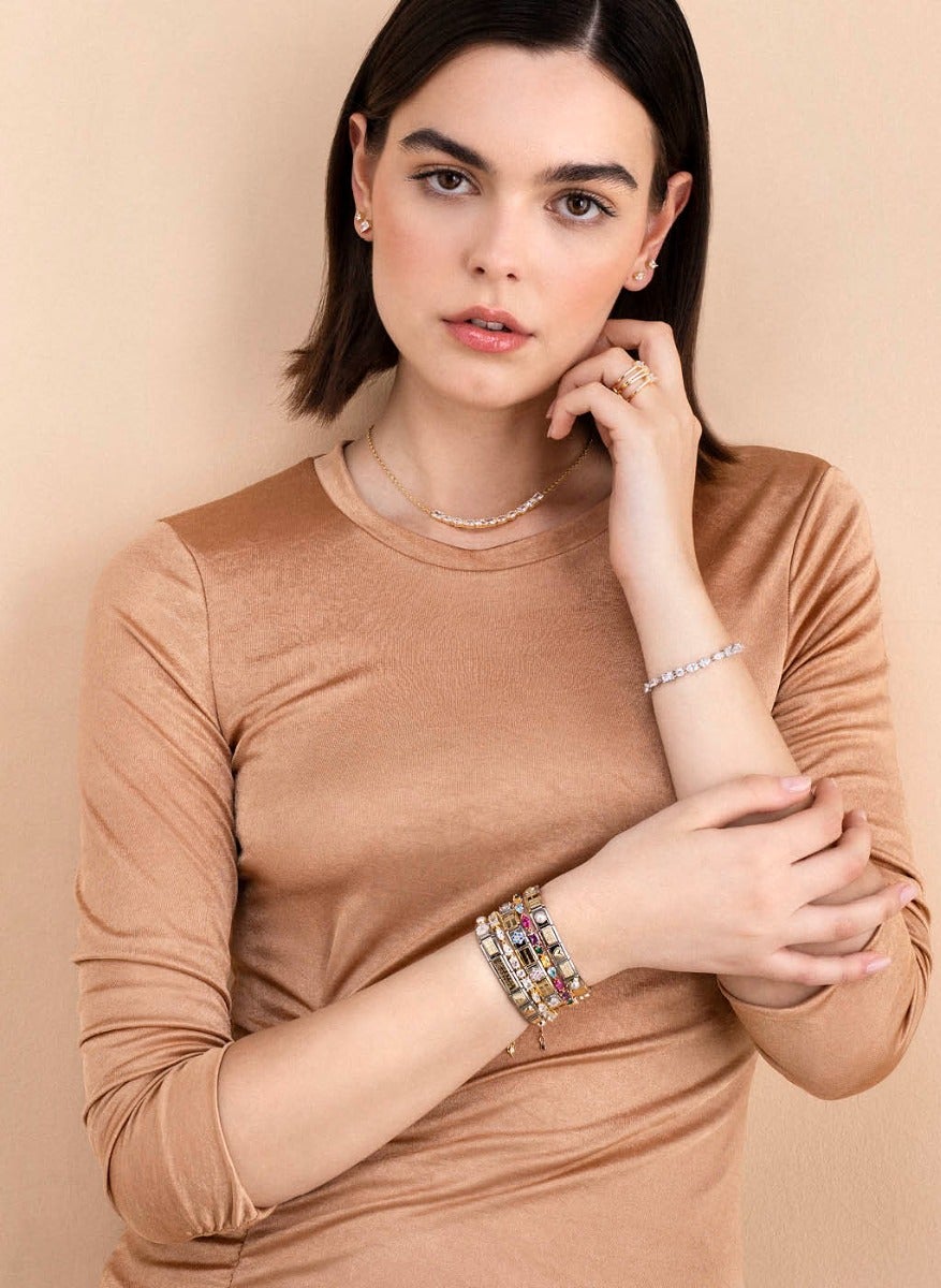 POUR ELLE